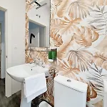 & Kitchen Irala