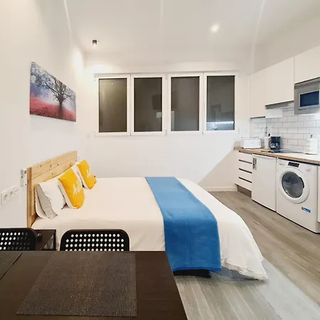 & Kitchen Irala * בילבאו